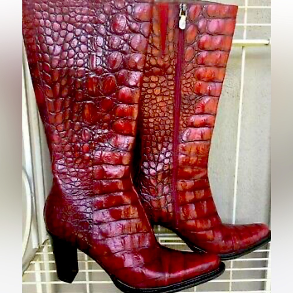 Croc print leather boots Donald Pliner